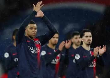 PSG se proclama campeón en Francia y aspira al triplete