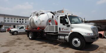 Recibe COMAPA Victoria nuevo camión Vactor