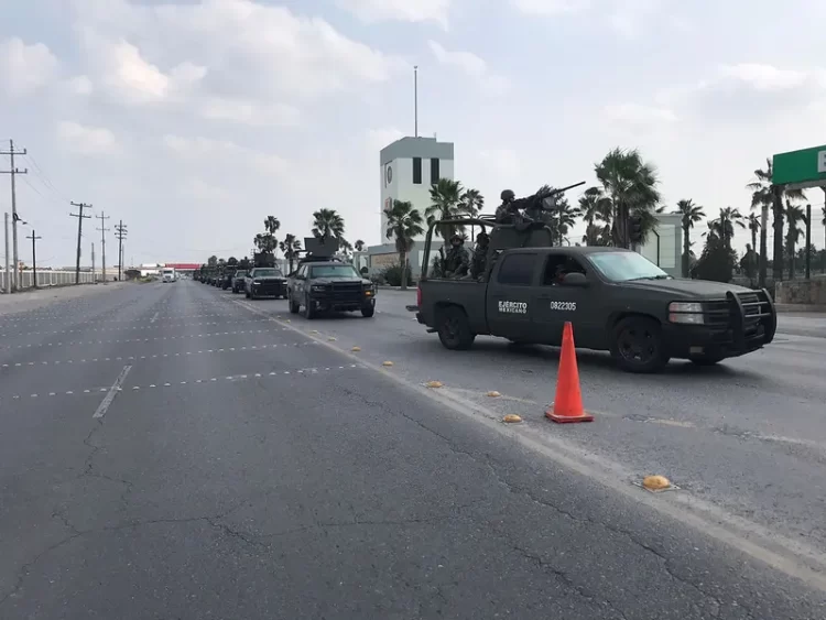 Arriban 300 elementos de Ejército y Guardia Nacional a Nuevo León