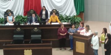 Acusan a Diputado Eliphaleth Gómez de conducta machista en el Congreso