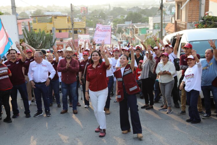 Respaldan colonias Santo Niño y Obrera de Tampico a Mónica Villarreal