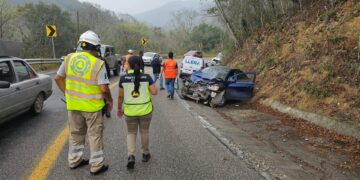 Mujer fallece en accidente carretero en la ruta El Mante-Llera