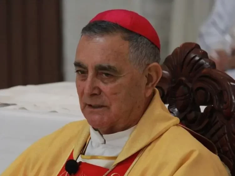 Localizan vivo a obispo Salvador Rangel Mendoza, de una diócesis de Guerrero