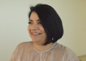 Cuestiona Úrsula Salazar amparo de juez a Francisco G. Cabeza de Vaca