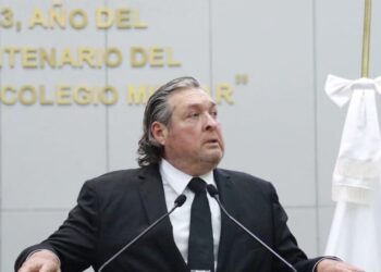 Plantea Gustavo Cárdenas permiso de paternidad para burócratas estatales
