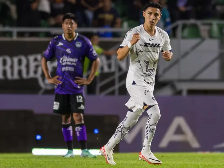 Pumas golea 4-0 a Mazatlán y entra a puestos de Play In