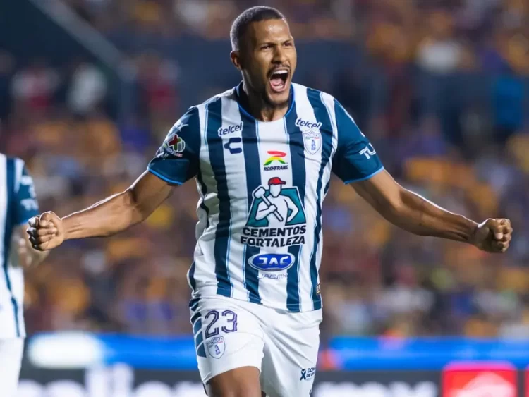 Pachuca golea 3-0 a Tigres de la UANL en el ‘Volcán’