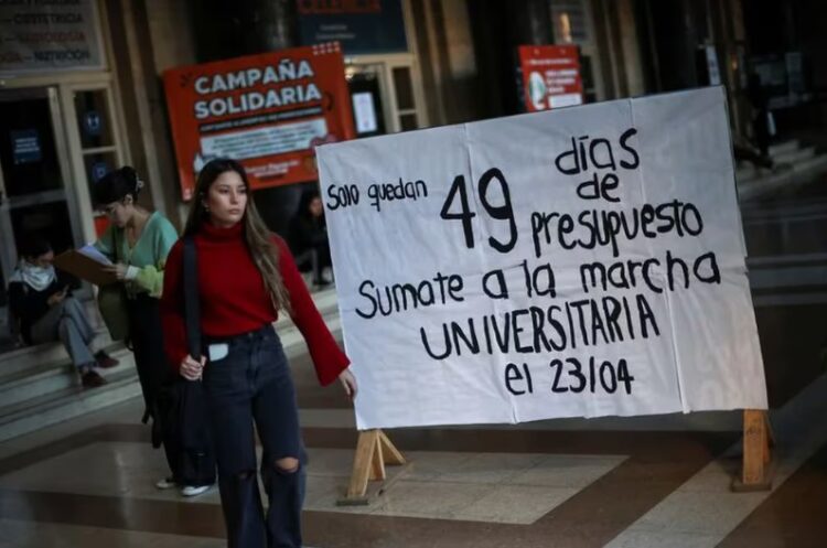Universidades argentinas en crisis: el conflicto por el presupuesto educativo