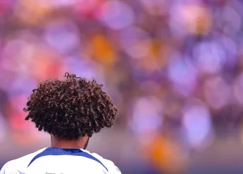 ¿Se va? Pumas pide millonaria cifra por el Chino Huerta