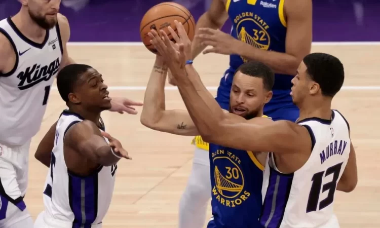 Kings avanzan a los playoffs tras arrollar a los Warriors en el Play-In