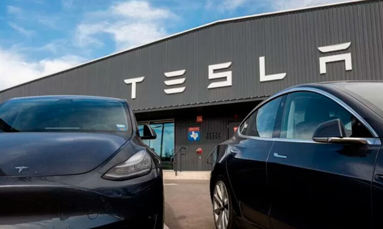 Tesla anuncia despidos masivos a nivel mundial