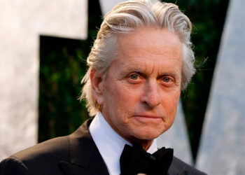 Michael Douglas se une a la campaña de Biden en un evento para recaudar fondos