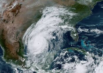 Prevén fuerte temporada de huracanes