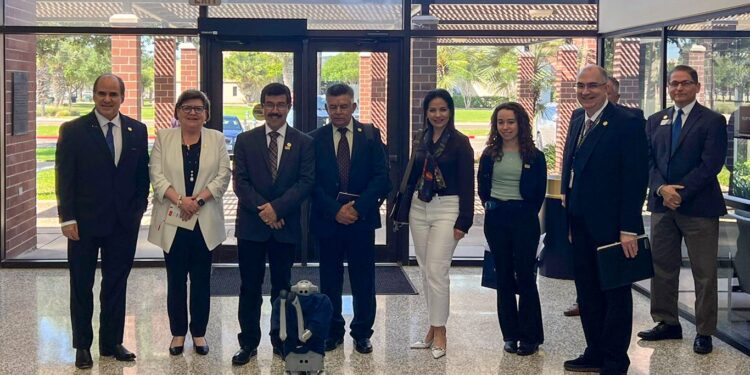 Estamos haciendo historia entre la UAT y el South Texas College: Dámaso Anaya