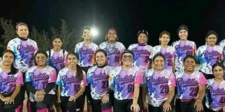 Choca autobús que transportaba deportistas