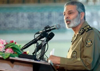 Irán da señales de no responder al presunto ataque de Israel