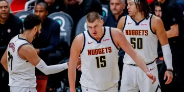 Los Nuggets remontan en una épica victoria sobre los Lakers con una canasta sobre la bocina