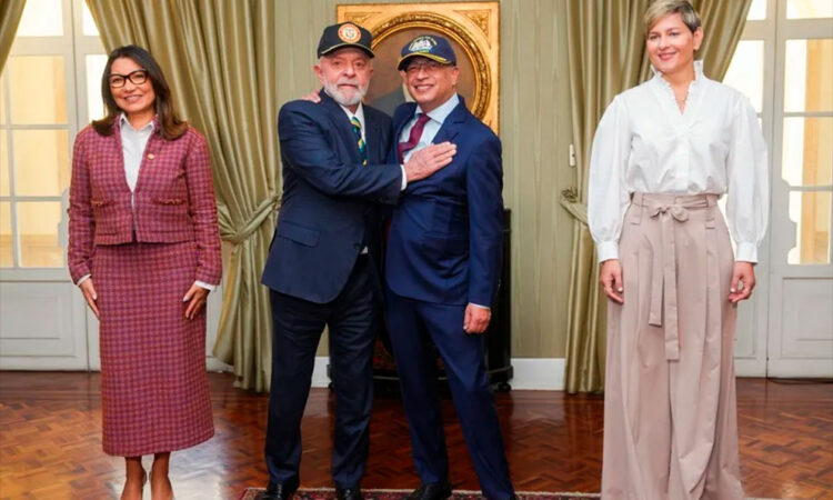 Lula y Petro se reúnen en Bogotá para abordar cooperación medioambiental