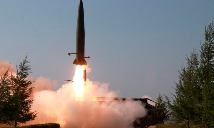 Corea del Norte lanza misil al Mar de Japón