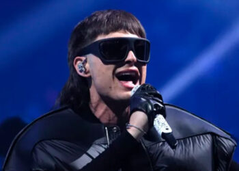 Peso Pluma llega a Fortnite en un festival de música virtual