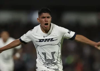 Pumas supera a León con Piero Quispe como héroe