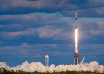 Corea del Sur lanza segundo satélite espía para supervisar actividades de Corea del Norte