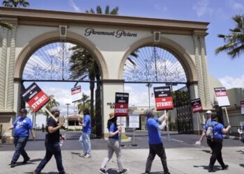 Sindicato de Guionistas celebra gala de premios tras huelga