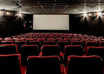 Pronostican disminución en ingresos mundiales en taquillas de cine para el 2024