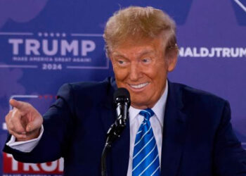 Testigo implica a Trump en esfuerzos por ocultar información