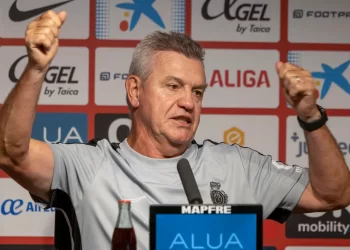 Javier Aguirre enfrenta el desafío de mantener al Mallorca en la Liga