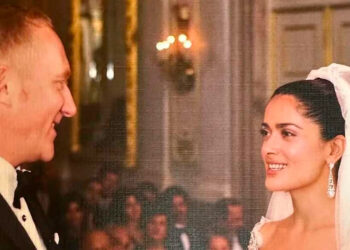 Salma Hayek celebra 15 años de matrimonio con emotivas fotografías