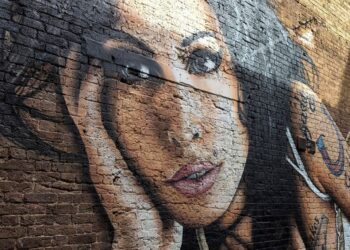 ‘Back to Black’: La historia de Amy Winehouse cobra vida en el cine