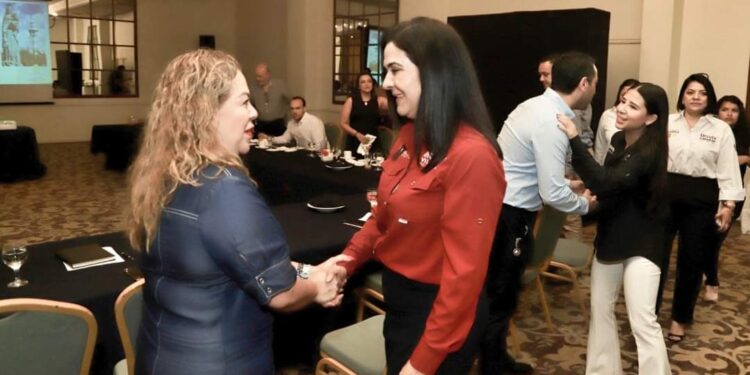 Fortalecerá Mónica Villarreal el turismo y la identidad de Tampico