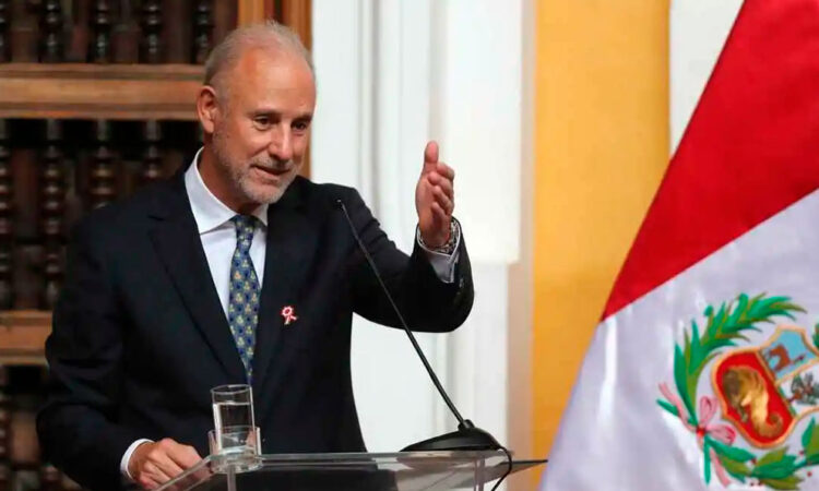 Canciller de Perú ratifica compromiso con la Alianza del Pacífico tras suspensión de visado a México