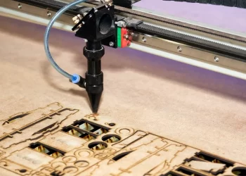 Cómo elegir la mejor cortadora láser de metal para tu negocio