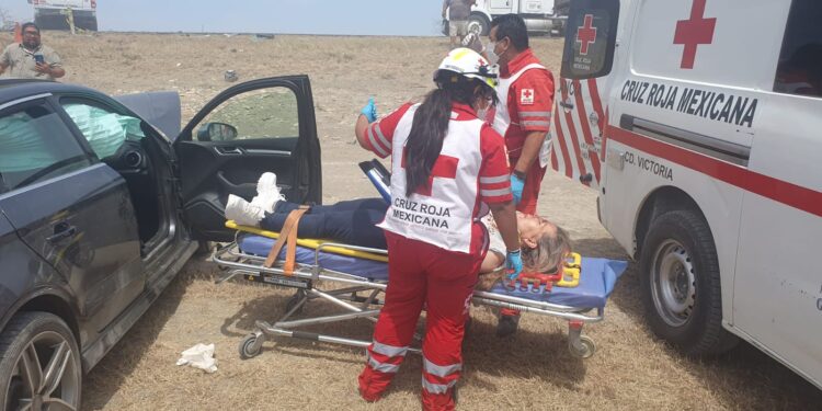 Carreterazo en la ruta Victoria-Tampico deja tres muertos y dos heridos