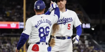 Tyler Glasnow domina con 14 ponches y los Dodgers vencen a los Mellizos 6-3