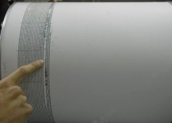 Terremoto de magnitud 6,1 causa daños materiales en Indonesia