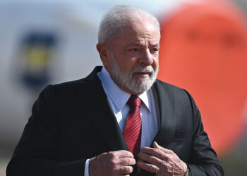 Lula pide a los brasileños viajar dentro de su país antes que Europa