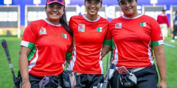 Equipo femenil mexicano de arco compuesto establece nuevo récord en la Copa del Mundo Shanghái 2024