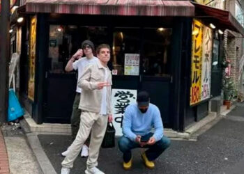 Ricky Martín disfruta Tokio con sus hijos