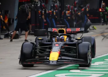 Verstappen triunfa en el Gran Premio de China