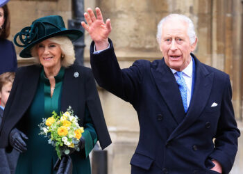 Rey Carlos III hace nuevamente aparición pública desde su diagnóstico de cáncer