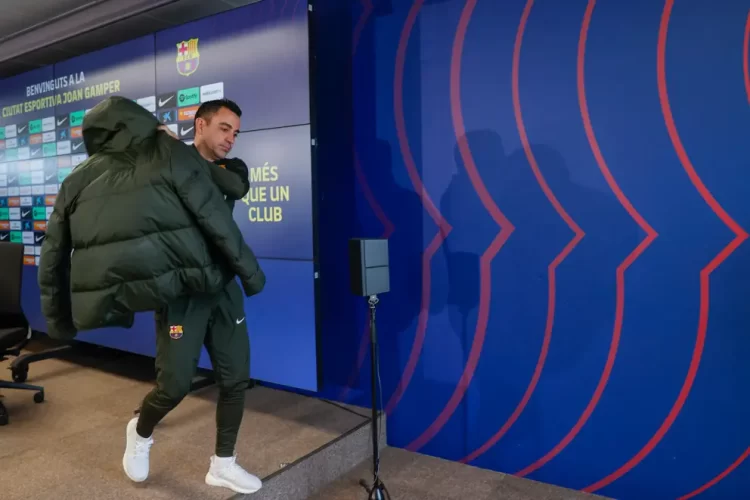 Barcelona sostendrá reunión tras El Clásico sobre la continuidad de Xavi