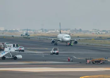 Tras cinco años de ausencia, se reactivan vuelos directos entre China y México