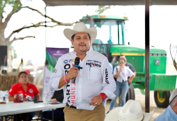 Ofrece el priista Arturo Núñez impulsar desarrollo del campo desde el Senado 