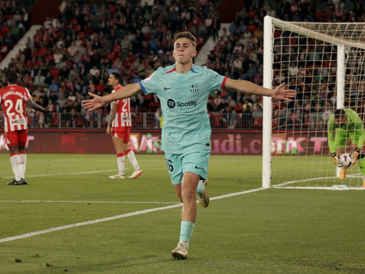 Barcelona derrota 2-0 a Almería y se afianza como segundo en LaLiga