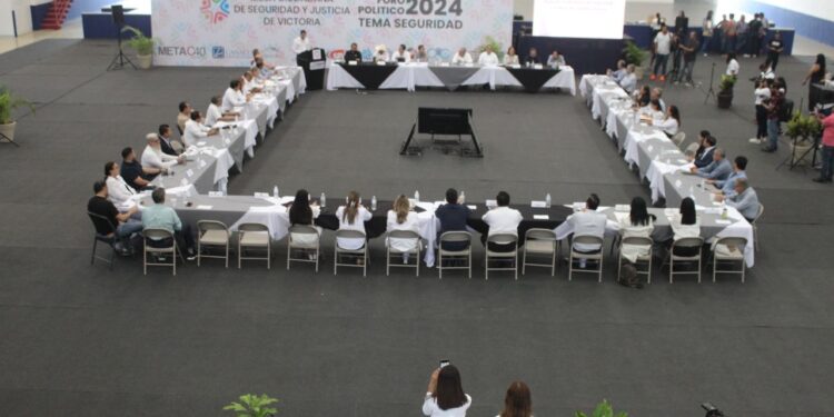 Participa Lalo Gattás en Foro de Seguridad 2024