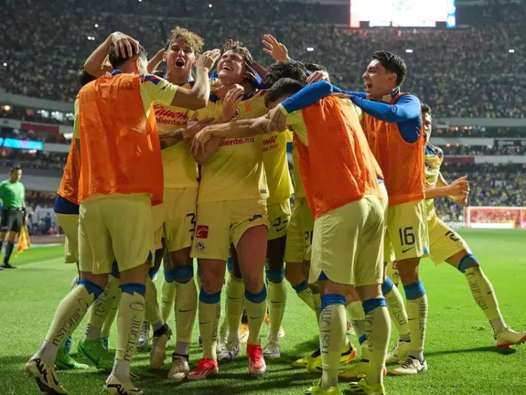 América derrota 1-0 a Chivas y sueña con su bicampeonato en Liga MX