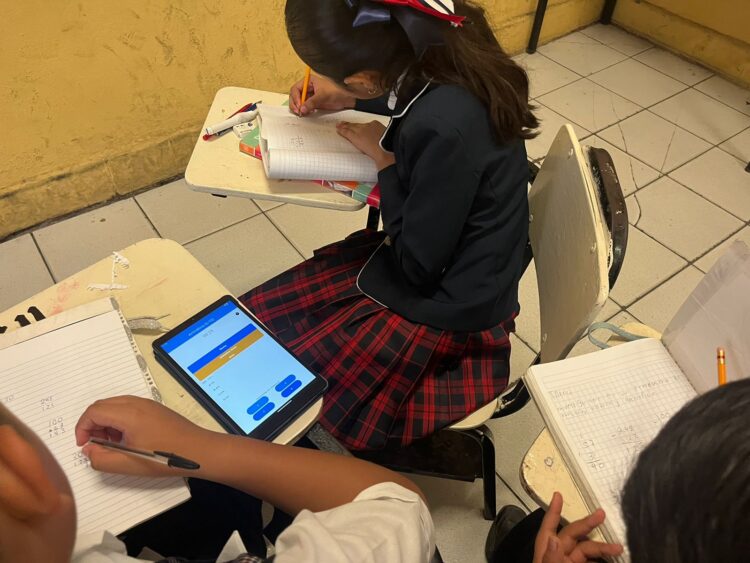 Diseña la UAT aplicación móvil para aprendizaje de matemáticas y cálculo mental